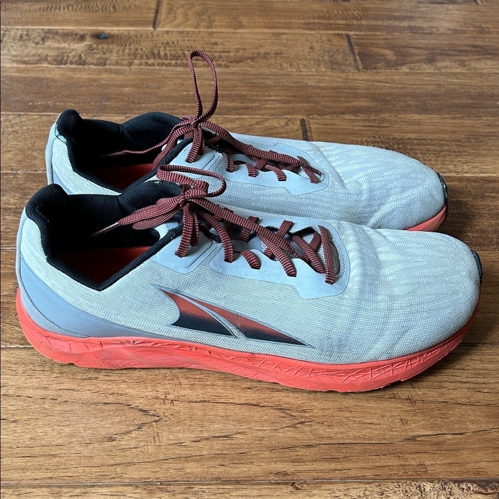 Altra Rivera Neutral Road Running Shoes Gray Orange Black Foot Shape Size 12.5